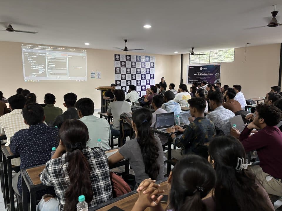 E-Skills Web session at Islamia Karimia (IK) College, Indore